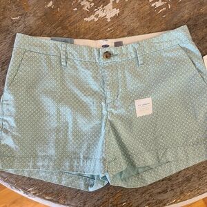 Old Navy Light Blue Floral Print Chino Shorts Size 6
